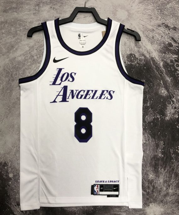Camiseta Kobe Bryant #8 Los Angeles Lakers 2023 City Edition Blanco