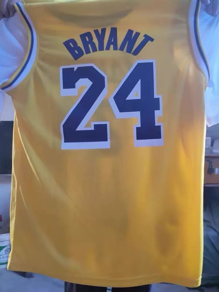 Camiseta Kobe Bryant Baloncesto #8/Baloncesto #24 Los Angeles Lakers Amarillo photo review