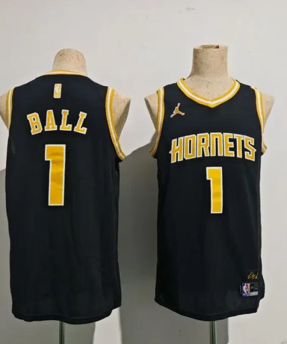 Camiseta LaMelo Ball Baloncesto #1 Charlotte Hornets Edición Clásico Negro
