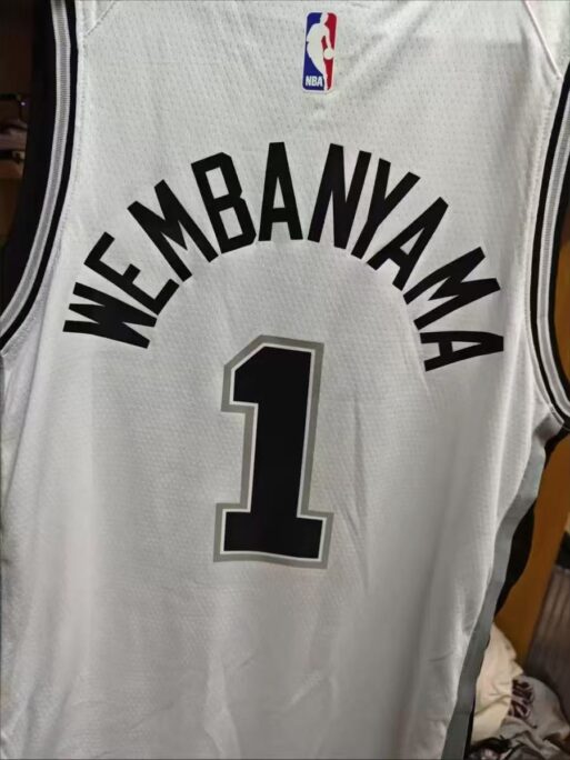 Camiseta Victor Wembanyama Baloncesto #1 San Antonio Spurs 22/23 Blanco Niño photo review